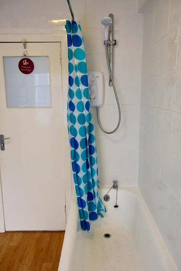 1 Bedroom Apartment Near Edinburgh Castle Sleeps 2