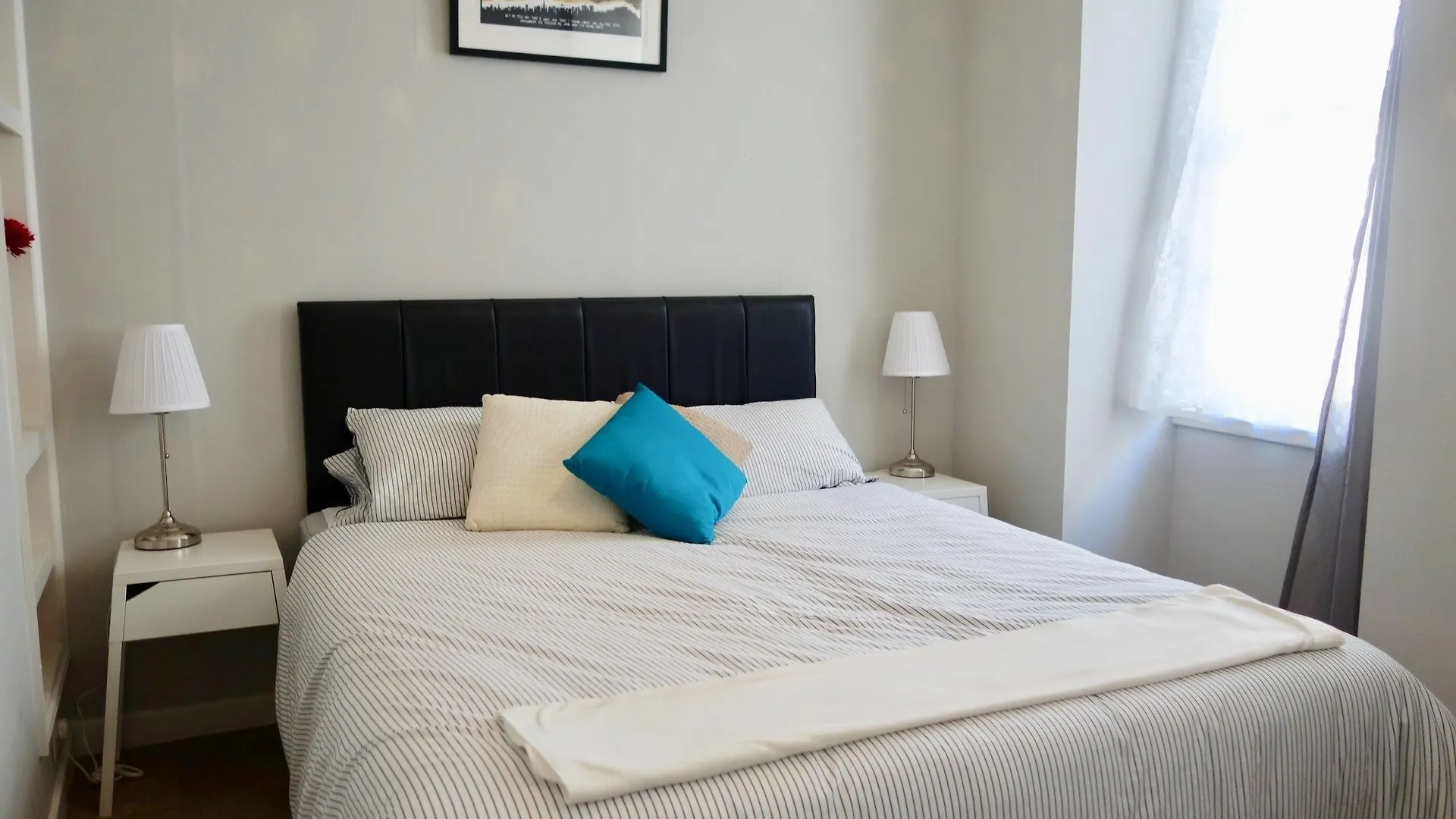 1 Bedroom Apartment Near Edinburgh Castle Sleeps 2